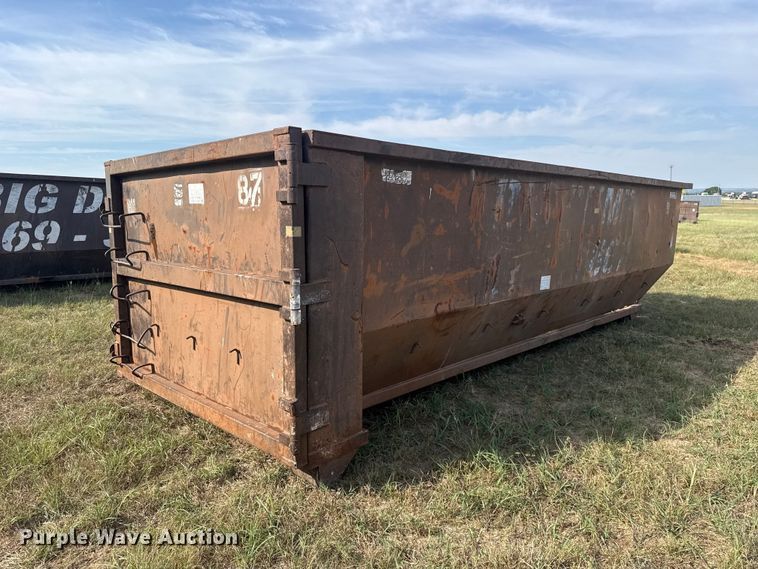image for item FC4402 Wastequip roll-off dumpster