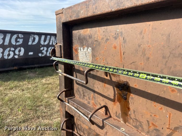image for item FC4402 Wastequip roll-off dumpster