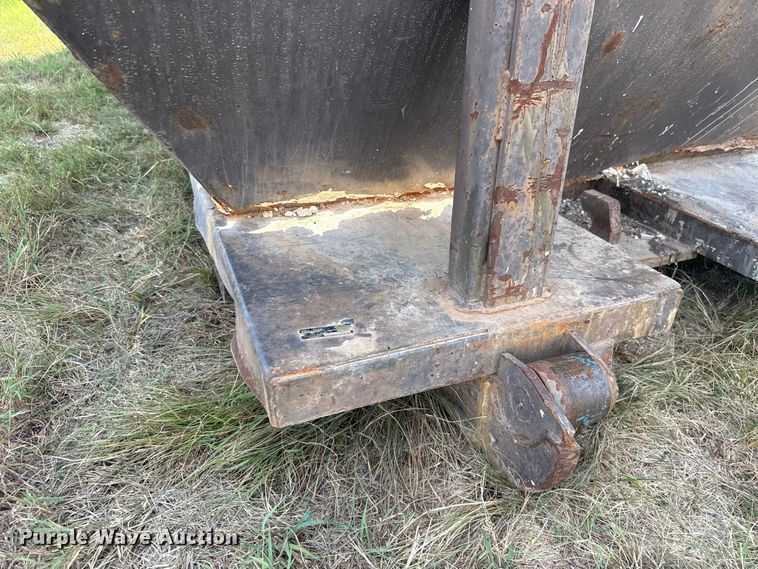 image for item FC4404 Roll Offs roll-off dumpster