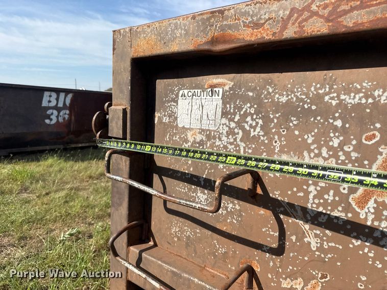 image for item FC4406 Wastequip roll-off dumpster