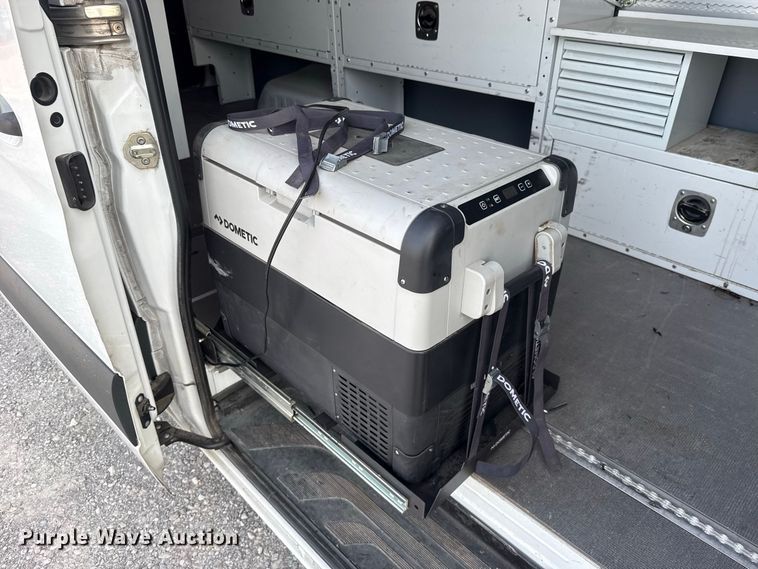 image for item FC4418 2019 Mercedes-benz Sprinter 3500 van