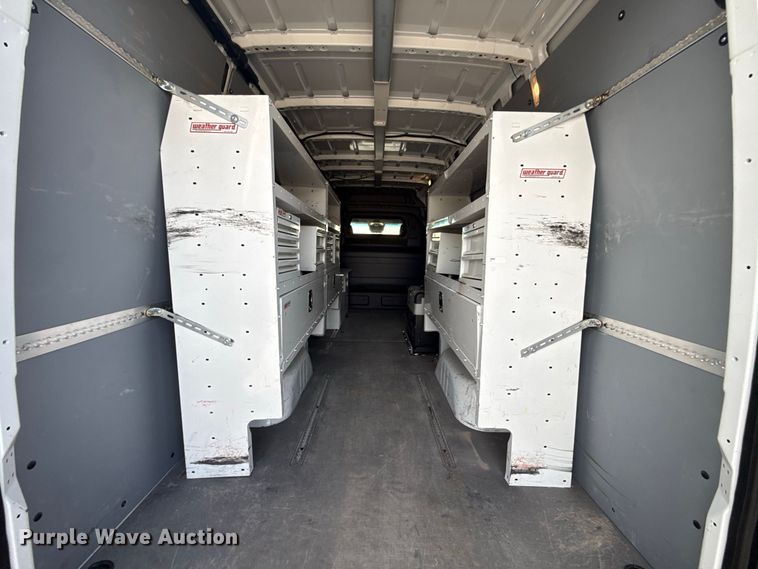 image for item FC4418 2019 Mercedes-benz Sprinter 3500 van