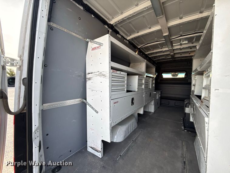 image for item FC4418 2019 Mercedes-benz Sprinter 3500 van