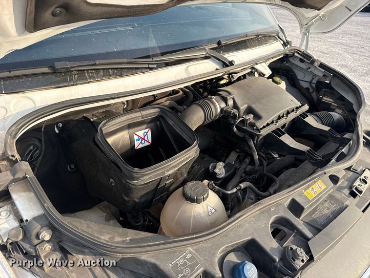 image for item FC4418 2019 Mercedes-benz Sprinter 3500 van