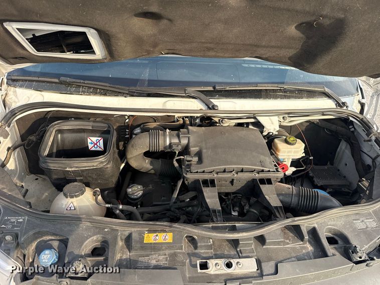 image for item FC4418 2019 Mercedes-benz Sprinter 3500 van