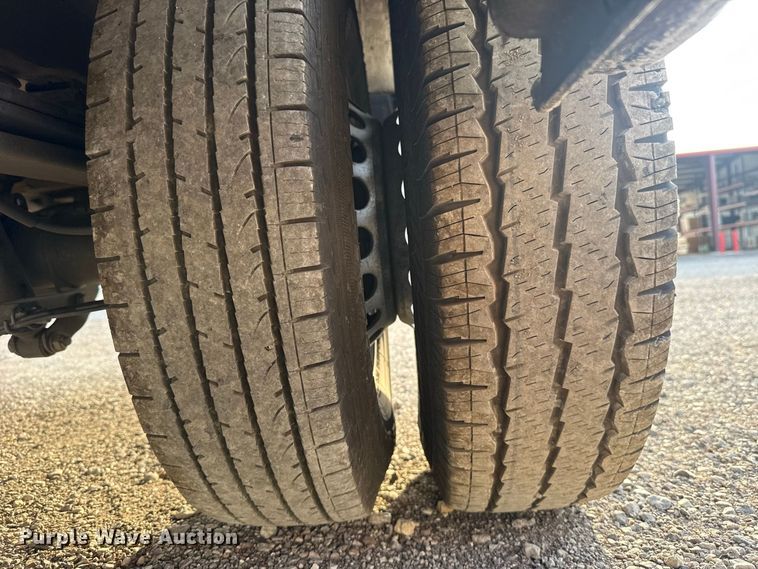image for item FC4418 2019 Mercedes-benz Sprinter 3500 van