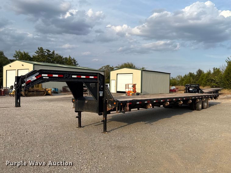 image for item FC4441 2015 PJ FD402 equipment trailer