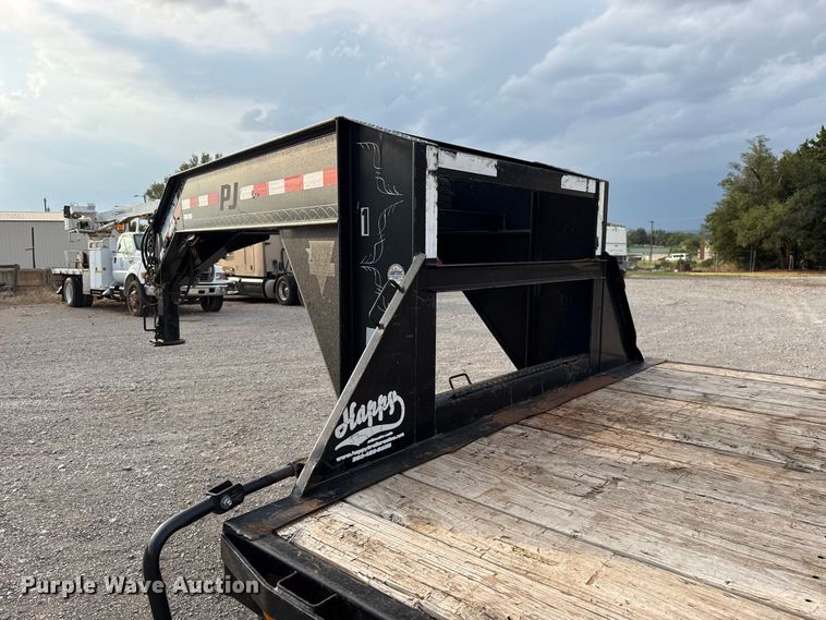 image for item FC4441 2015 PJ FD402 equipment trailer