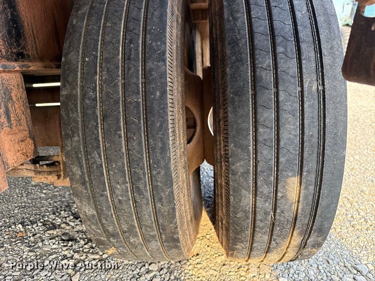 image for item FC4441 2015 PJ FD402 equipment trailer