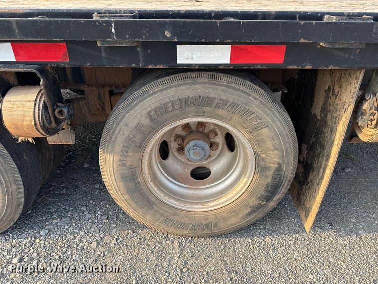 image for item FC4441 2015 PJ FD402 equipment trailer