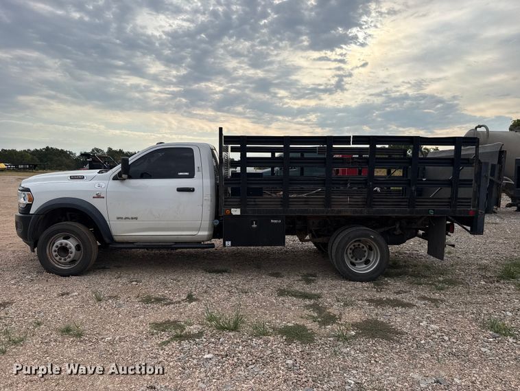 image for item FC4463 2022 RAM 5500 flatbed truck