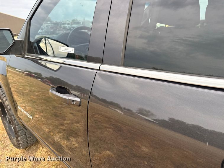 image for item FC4464 2015 GMC Sierra 1500 Crew Cab pickup truck