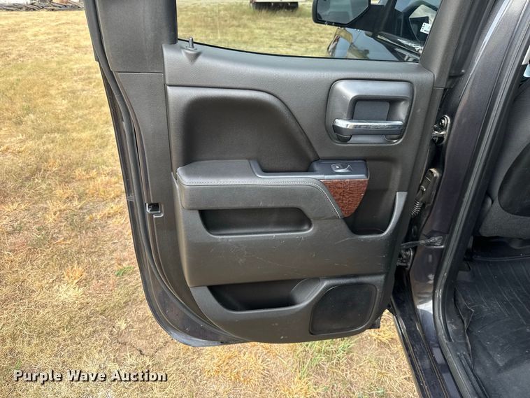image for item FC4464 2015 GMC Sierra 1500 Crew Cab pickup truck