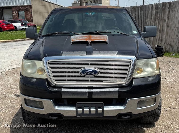 image for item FG0335 2005 Ford F150 Crew Cab pickup truck
