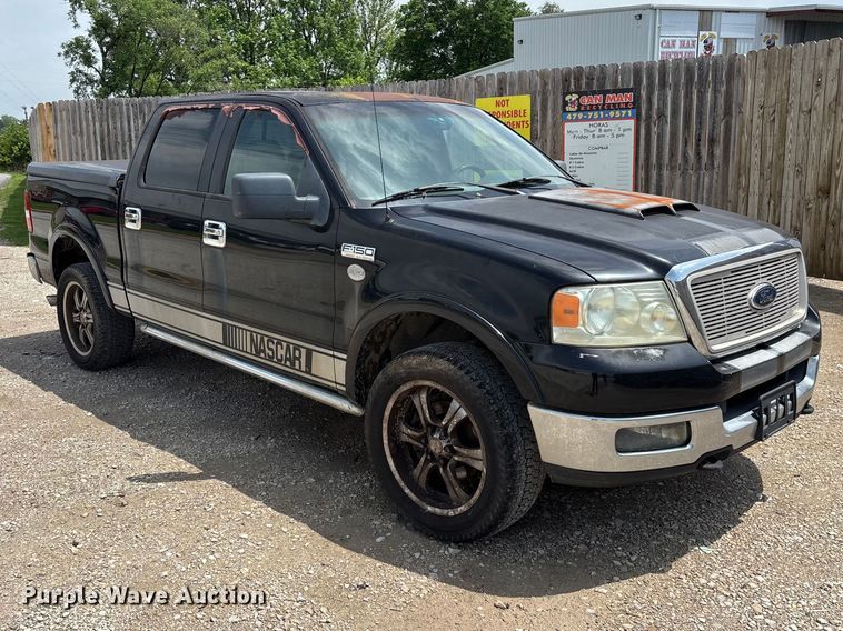 image for item FG0335 2005 Ford F150 Crew Cab pickup truck