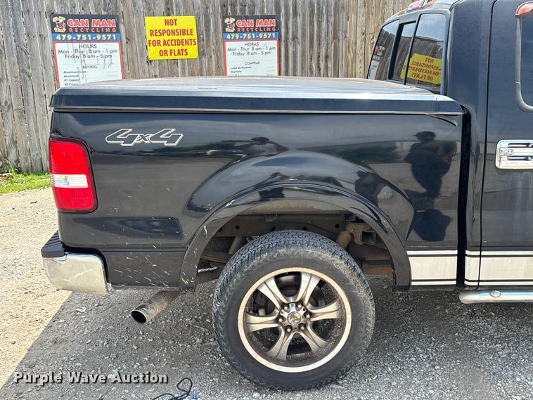 image for item FG0335 2005 Ford F150 Crew Cab pickup truck