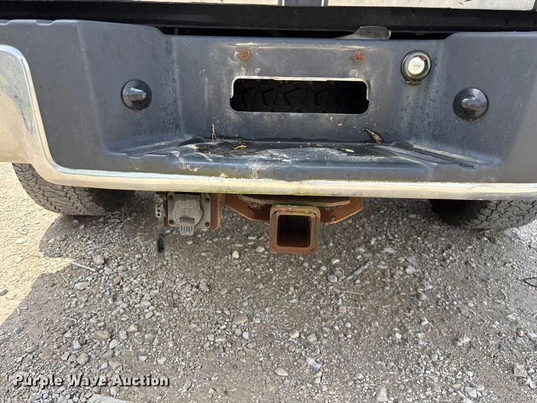 image for item FG0335 2005 Ford F150 Crew Cab pickup truck