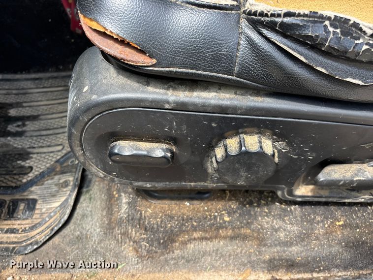 image for item FG0335 2005 Ford F150 Crew Cab pickup truck