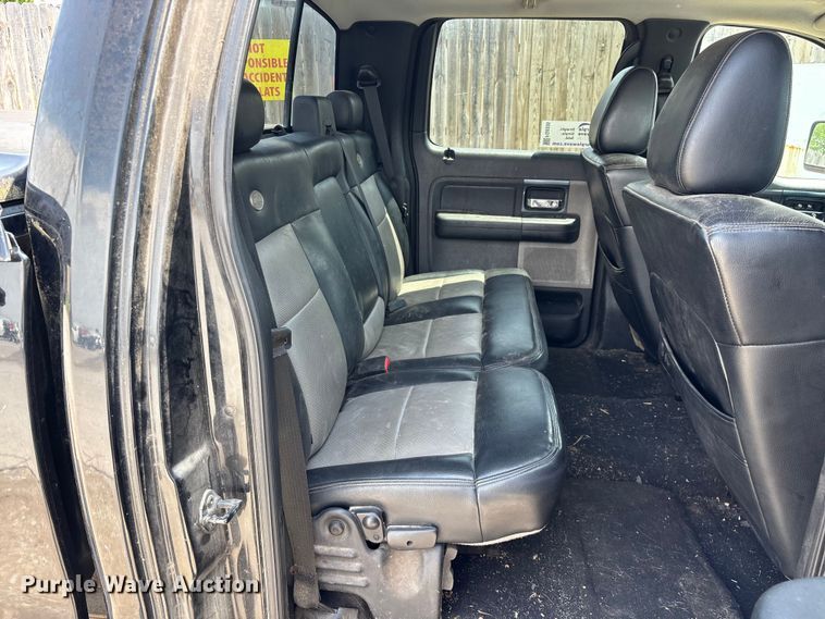 image for item FG0335 2005 Ford F150 Crew Cab pickup truck