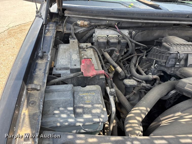 image for item FG0335 2005 Ford F150 Crew Cab pickup truck