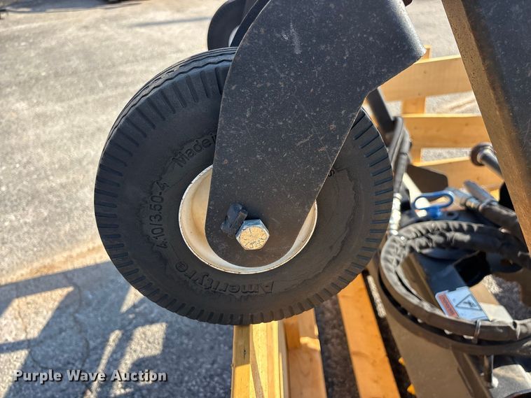 image for item FG0677 Erskine 48