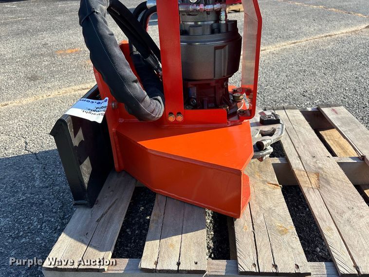 image for item FG0679 Eterra Mini Vortex compact utility loader stump grinder