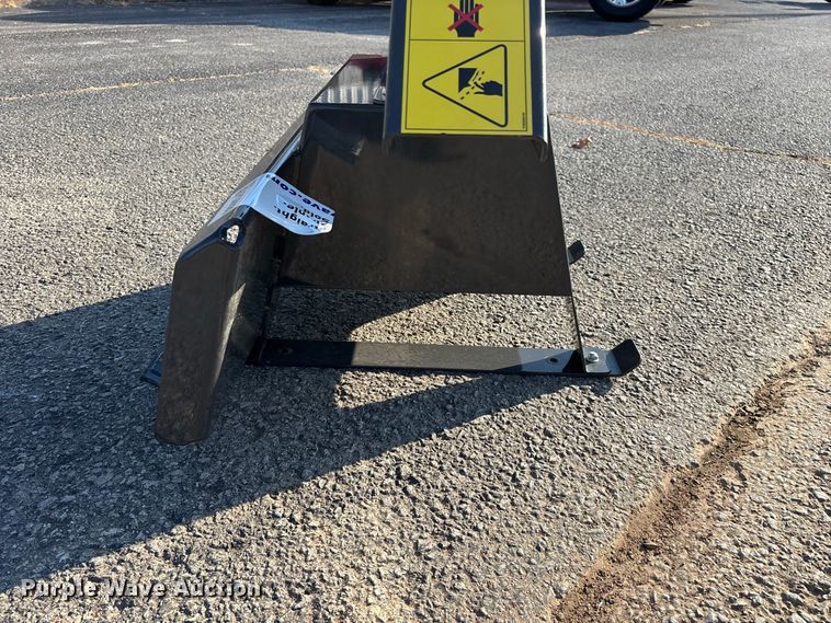 image for item FG0680 Erskine CH450H  compact utility loader wood chipper