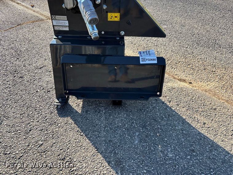 image for item FG0680 Erskine CH450H  compact utility loader wood chipper