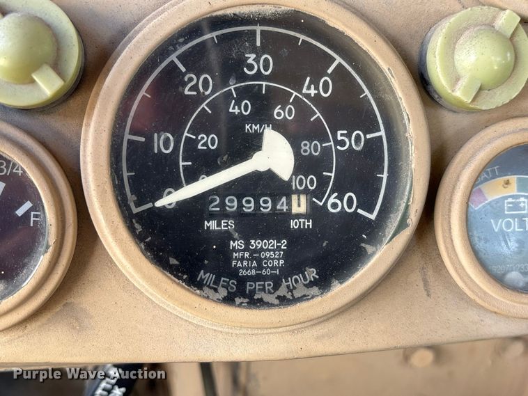 image for item FG0683 AM General HMMWV SUV