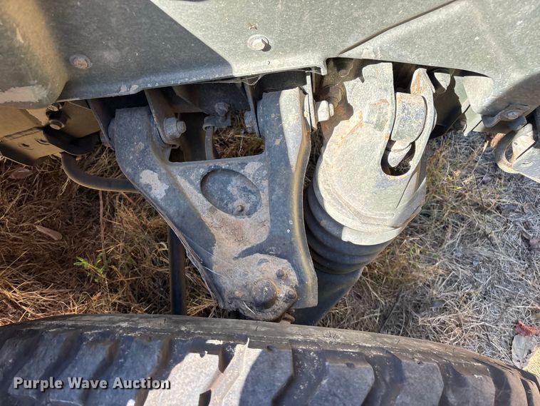 image for item FG0683 AM General HMMWV SUV