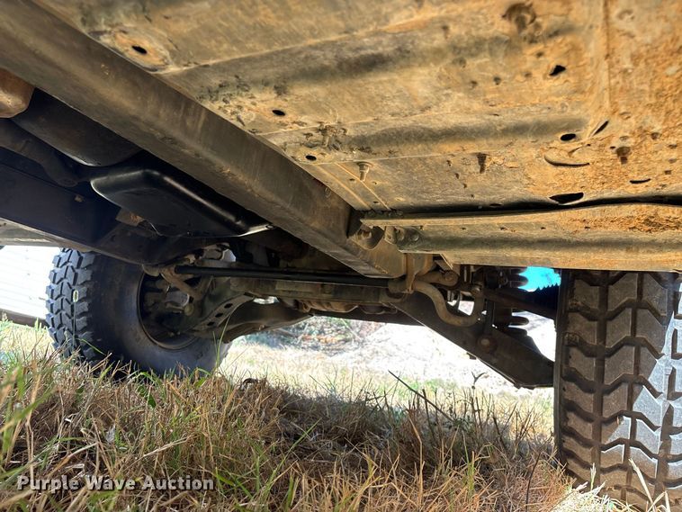image for item FG0683 AM General HMMWV SUV
