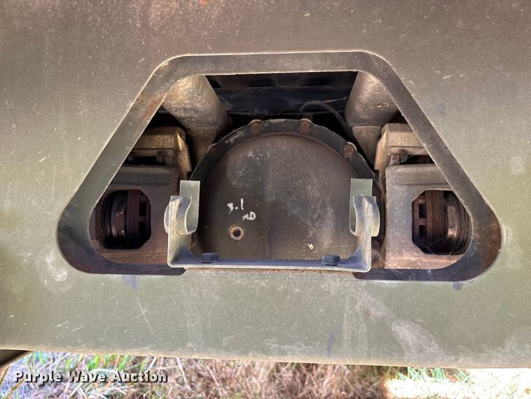 image for item FG0683 AM General HMMWV SUV