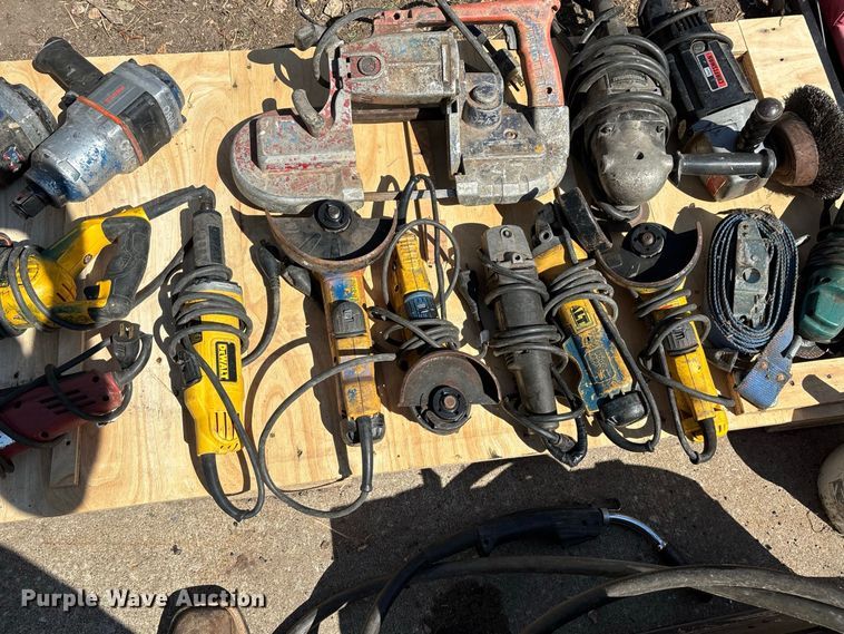 image for item FG0684 Tools