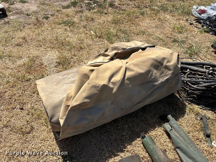 image for item FG0685 Military Humvee parts