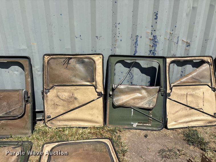 image for item FG0685 Military Humvee parts