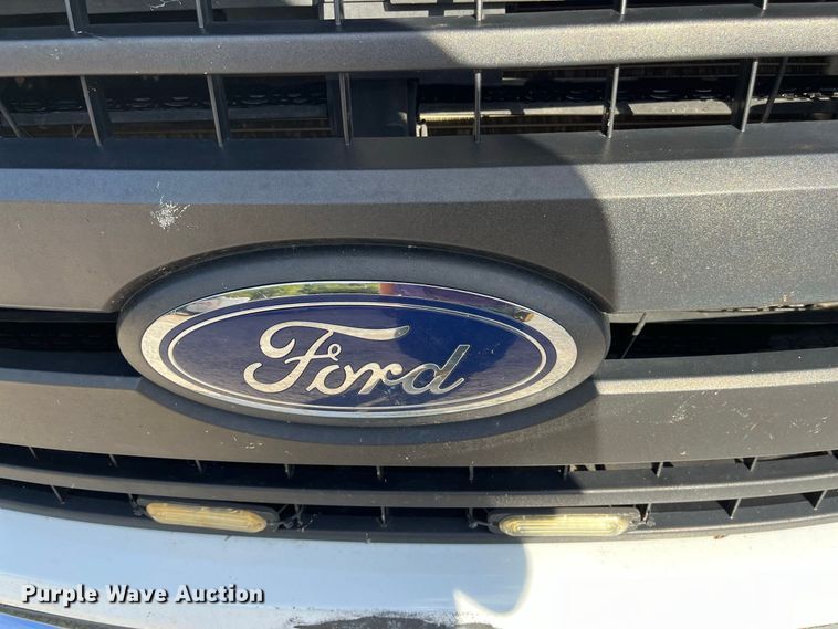 image for item FG0686 2019 Ford F150 XL Ext. Cab pickup truck