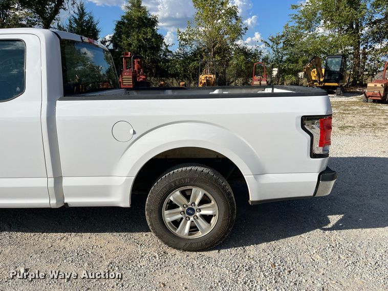 image for item FG0686 2019 Ford F150 XL Ext. Cab pickup truck