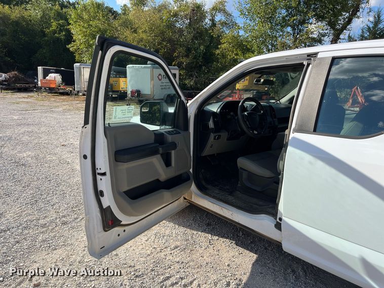 image for item FG0686 2019 Ford F150 XL Ext. Cab pickup truck