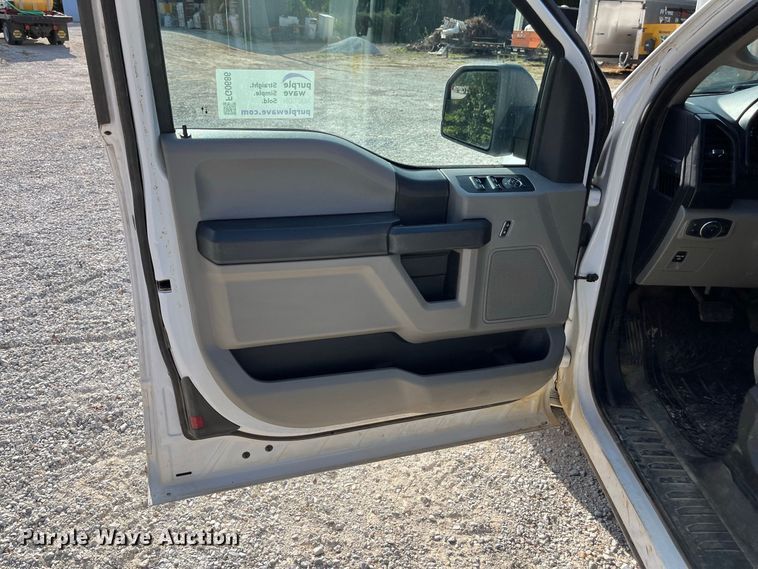 image for item FG0686 2019 Ford F150 XL Ext. Cab pickup truck