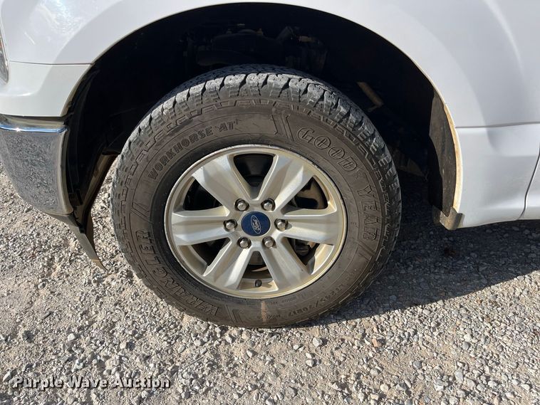 image for item FG0686 2019 Ford F150 XL Ext. Cab pickup truck