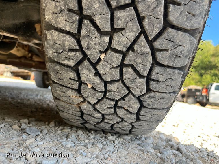image for item FG0686 2019 Ford F150 XL Ext. Cab pickup truck