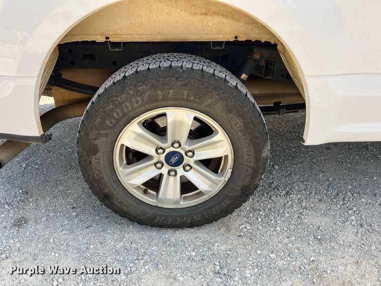 image for item FG0686 2019 Ford F150 XL Ext. Cab pickup truck
