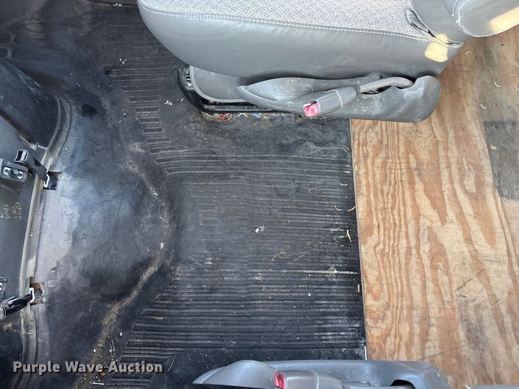 image for item FG0691 2013 GMC Savana 1500 van