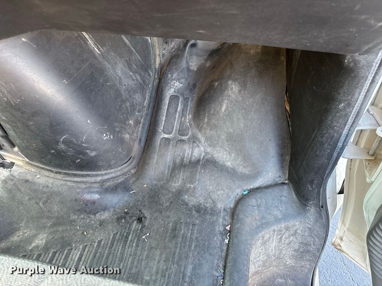 image for item FG0691 2013 GMC Savana 1500 van