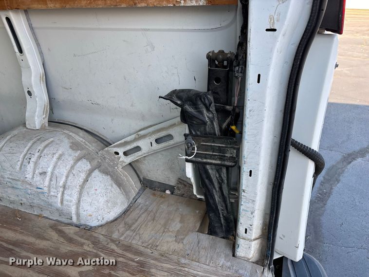 image for item FG0691 2013 GMC Savana 1500 van