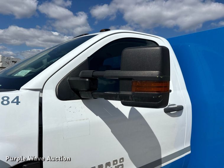 image for item FG0710 2021 Chevrolet Silverado 6500HD flatbed truck