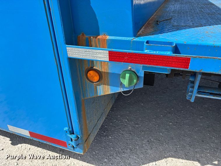 image for item FG0710 2021 Chevrolet Silverado 6500HD flatbed truck