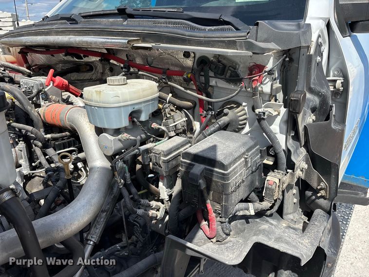 image for item FG0710 2021 Chevrolet Silverado 6500HD flatbed truck