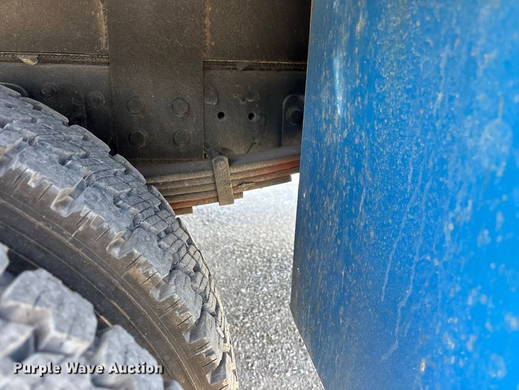image for item FG0710 2021 Chevrolet Silverado 6500HD flatbed truck