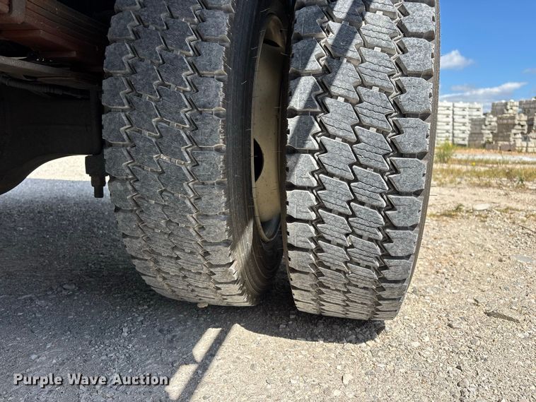 image for item FG0710 2021 Chevrolet Silverado 6500HD flatbed truck